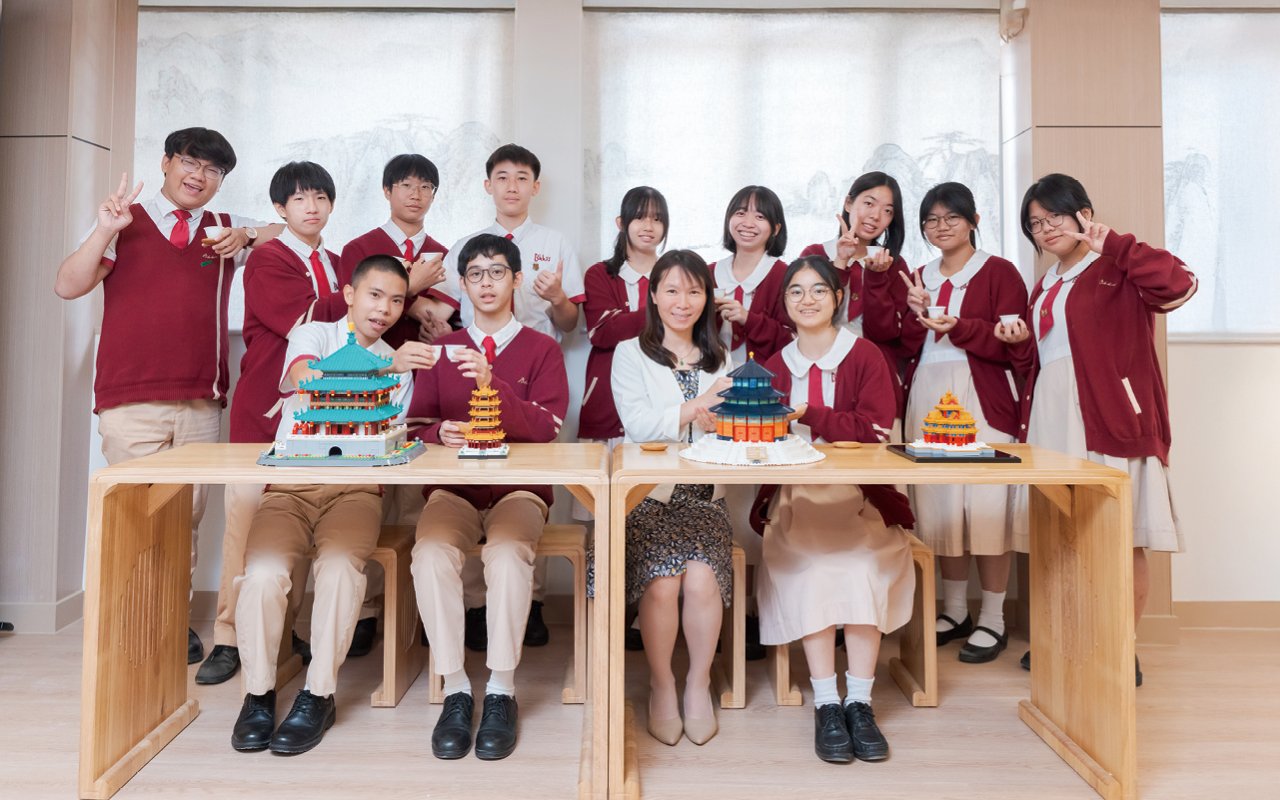 Buddhist Kok Kwong Secondary SchoolStanding in Shatin District for many years, the excellent school philosophy and complete teaching facilities have led the school to a new milestone