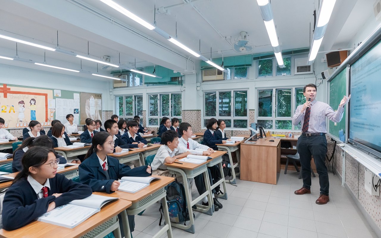學校一直致力追求「Academic Excellence」,提供優質全人教育