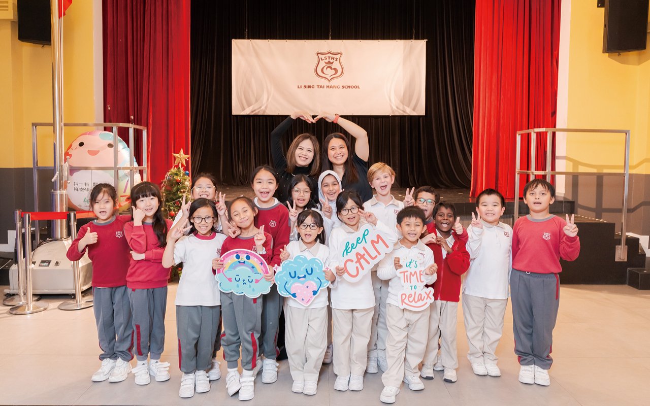 To help new students adapt to campus life, the school also offers primary school adaptation courses