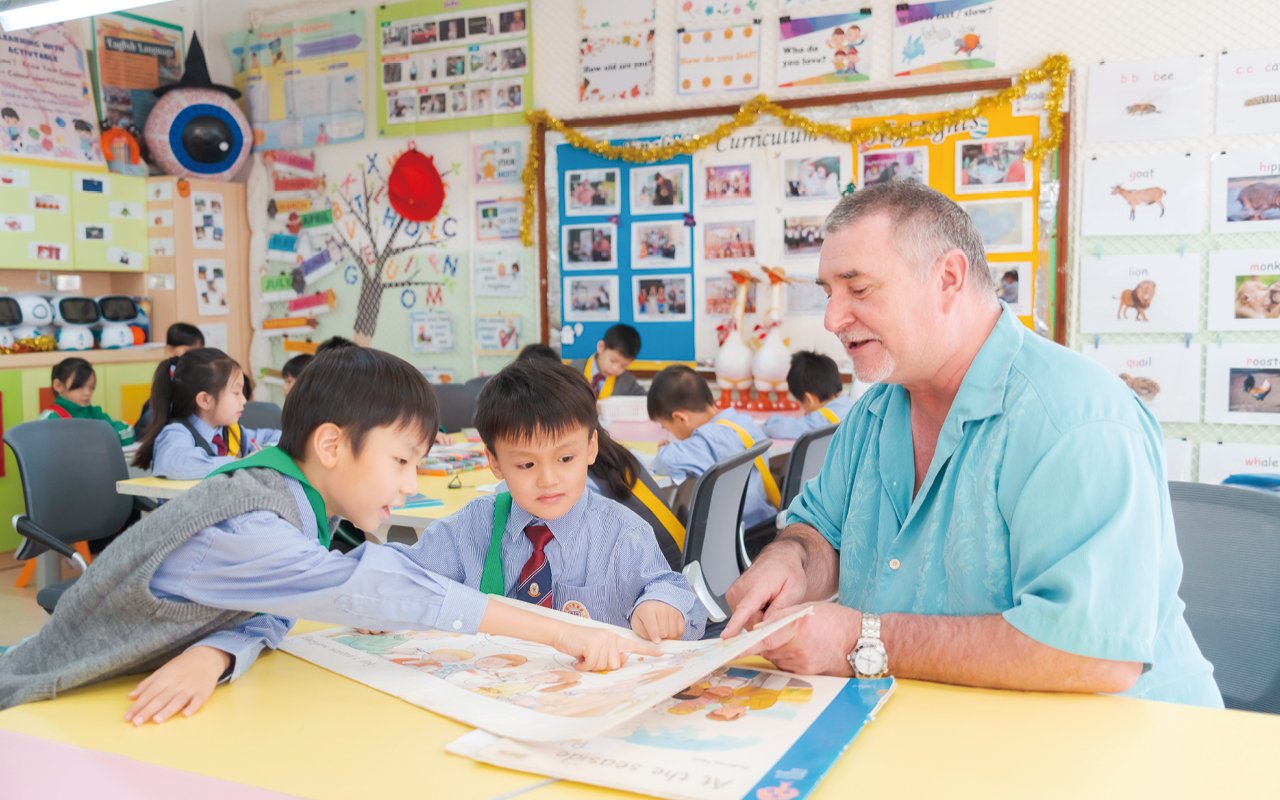 The school also arranges a variety of in-school English activities