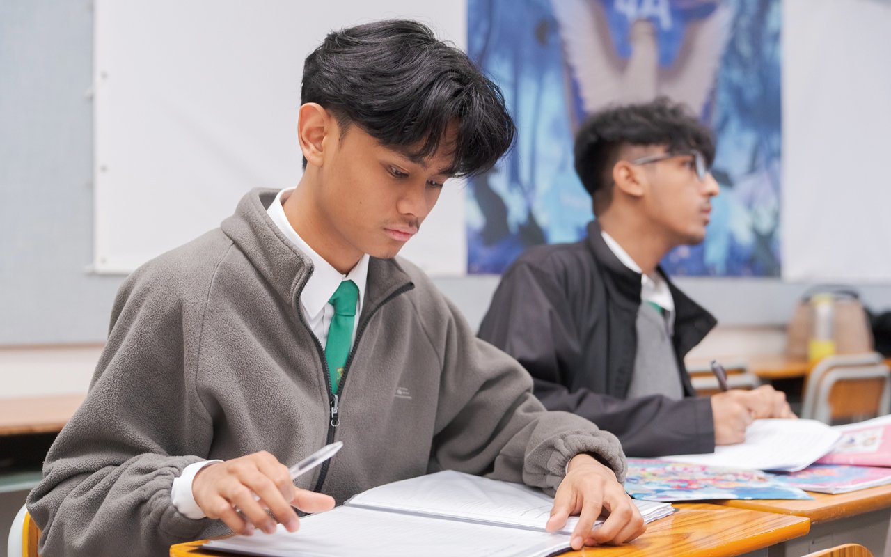 The school encourages students to share their cultural backgrounds