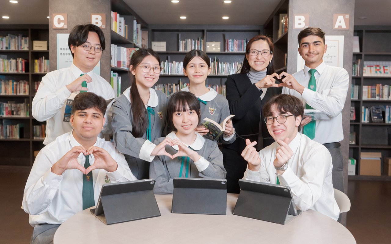 Students broaden their horizons and develop global thinking