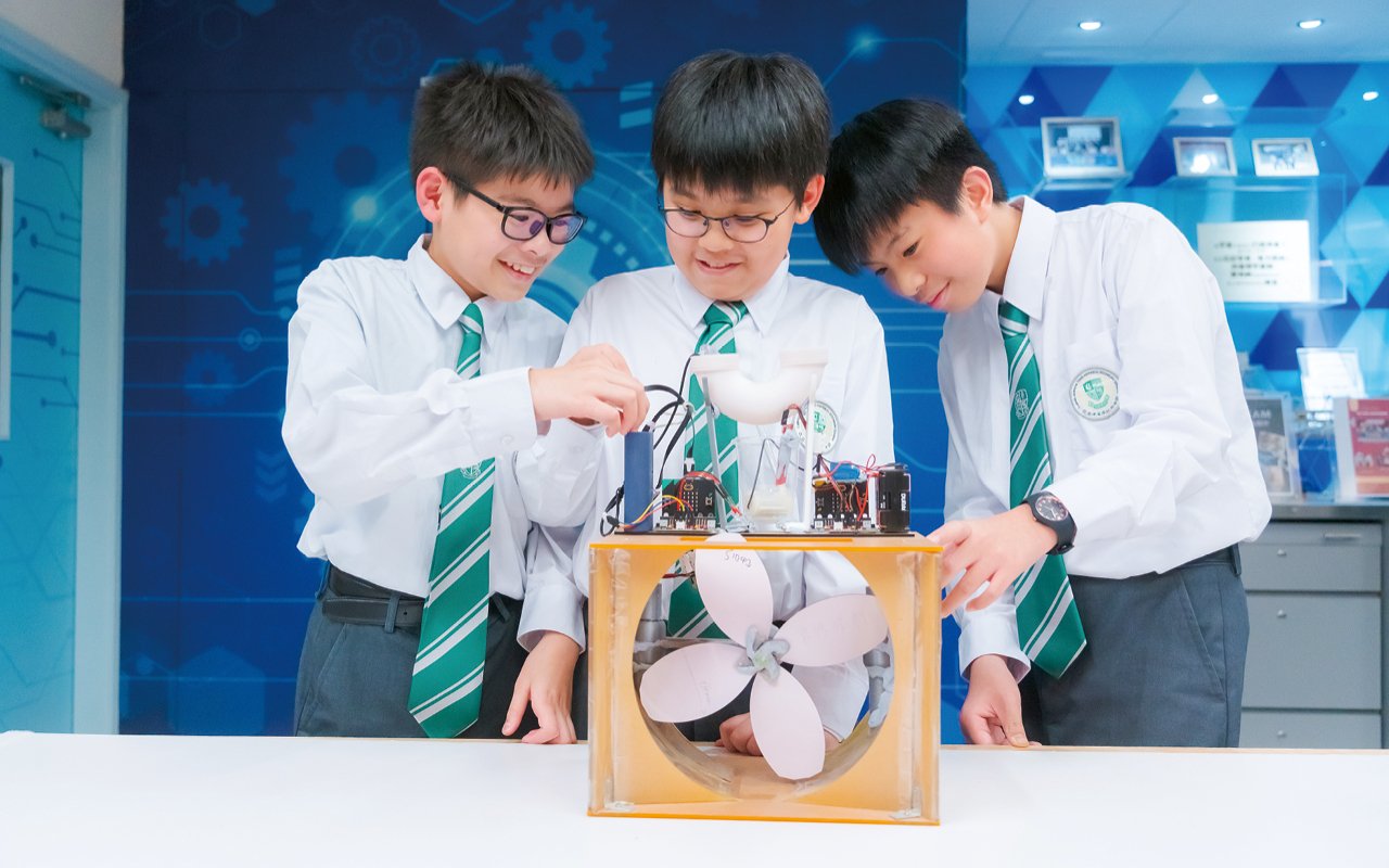 Carry out a series of interdisciplinary studies based on the characteristics of different grades