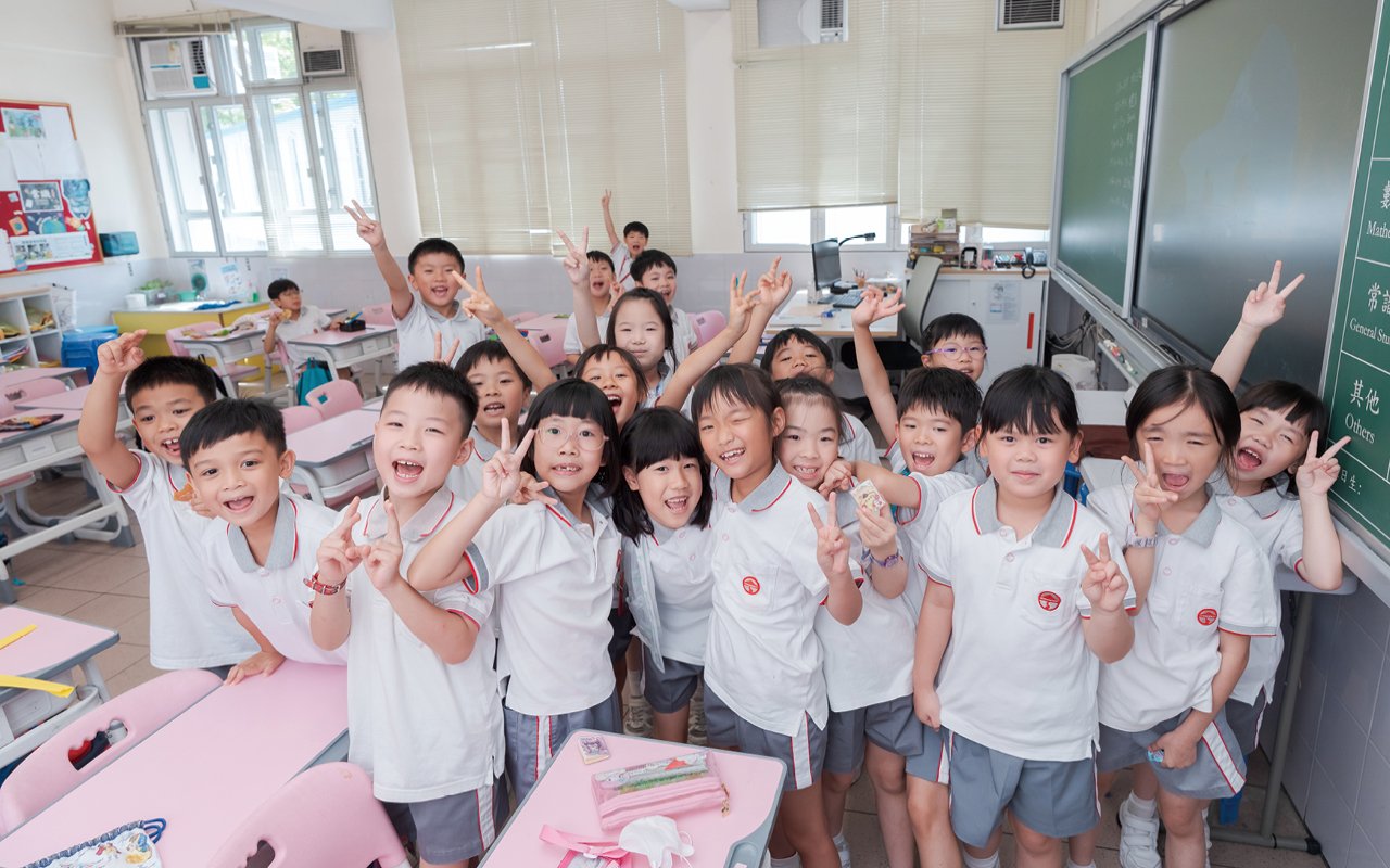 Home and school work together to accompany children’s growth