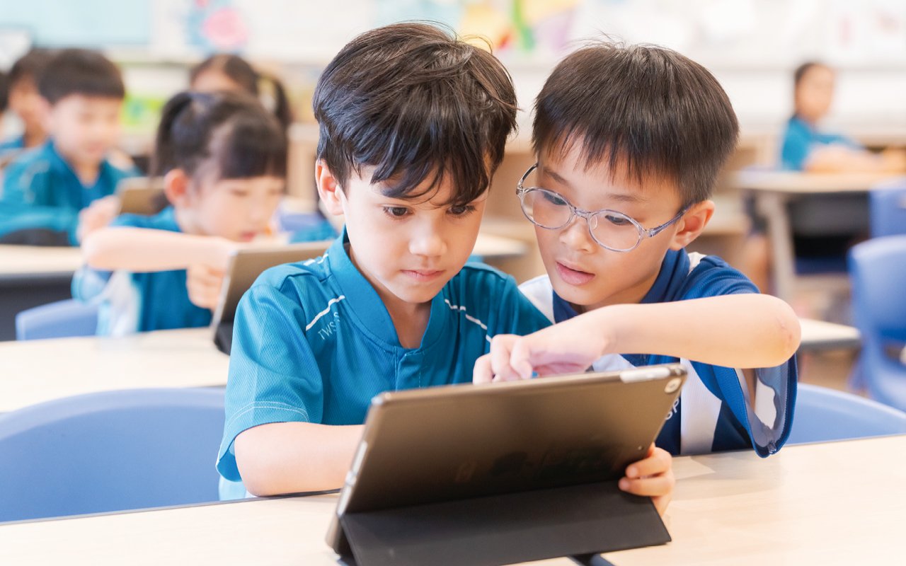 The school plans forward-looking STEAM education