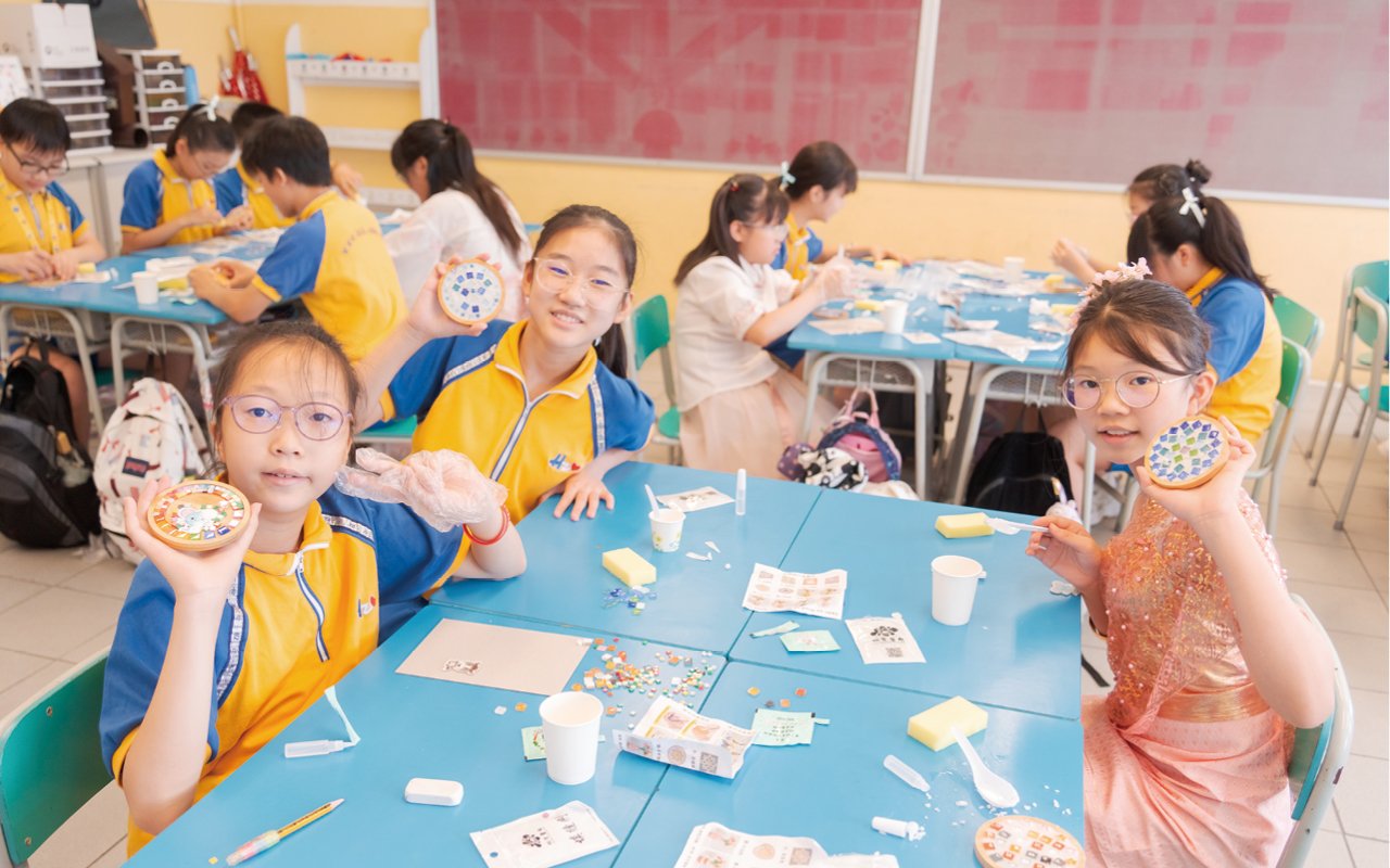 Cultivate students' independent learning and reading interest