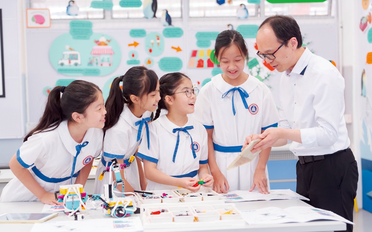 Develop problem-solving, critical and innovative abilities